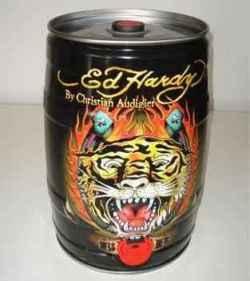 Darauf hat die Modewelt (nicht) gewartet – Ed Hardy Bier zum Vatertag