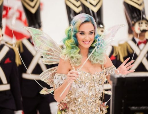 H&M: Weihnachtskampagne mit Katy Perry