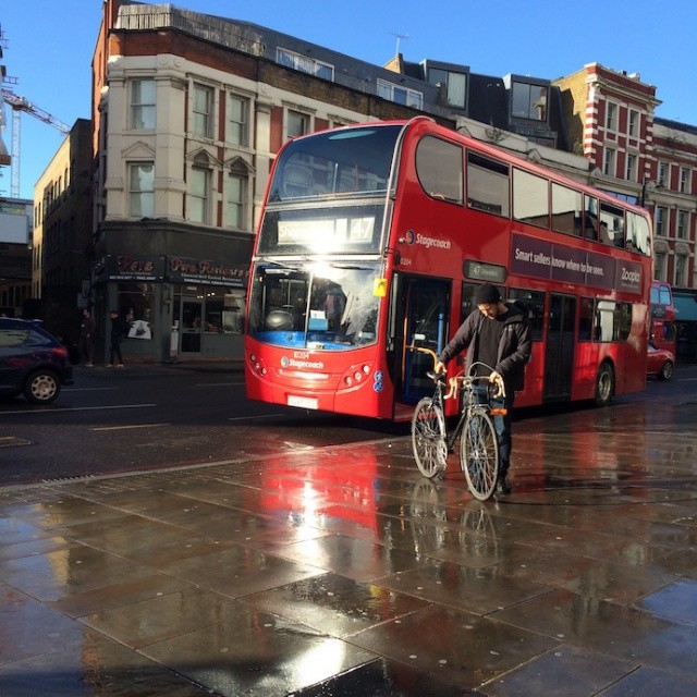 ItmustbeFebruary_footLocker_London_Shoreditch__021