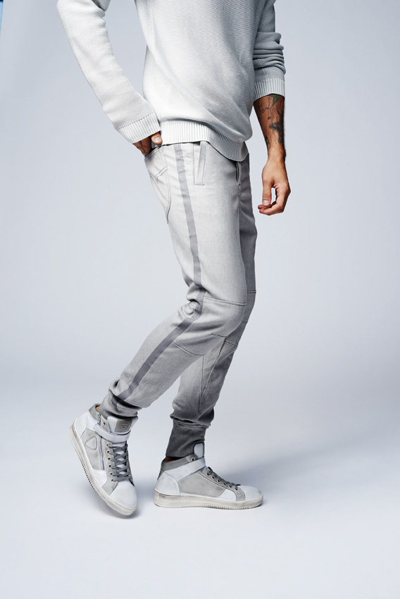 Strellson-Sommerkollektion-sport-Denim-Jogginghose