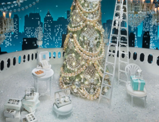 Weihnachten in New York: Tiffany Schaufenster in der Fifth Avenue