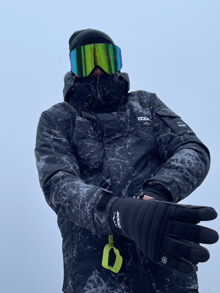 optimale-skibekleidung-kaufen-erfahrungen-mit-der-dope-snow