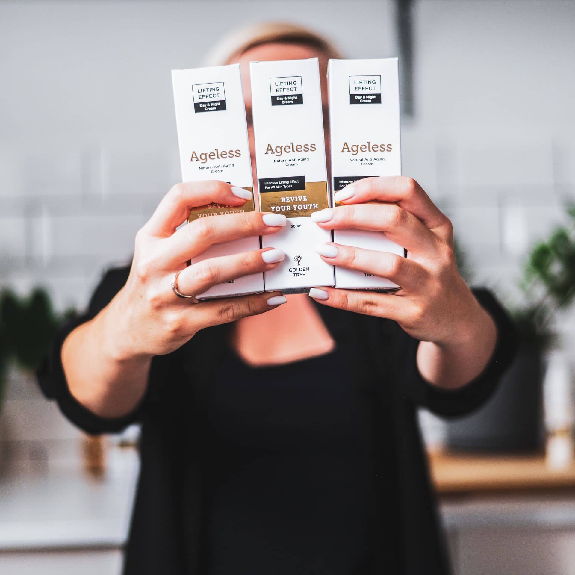 Erfahrungen mit der Ageless Faltencreme von Golden Tree FASHION INSIDER MAGAZIN Modeblog
