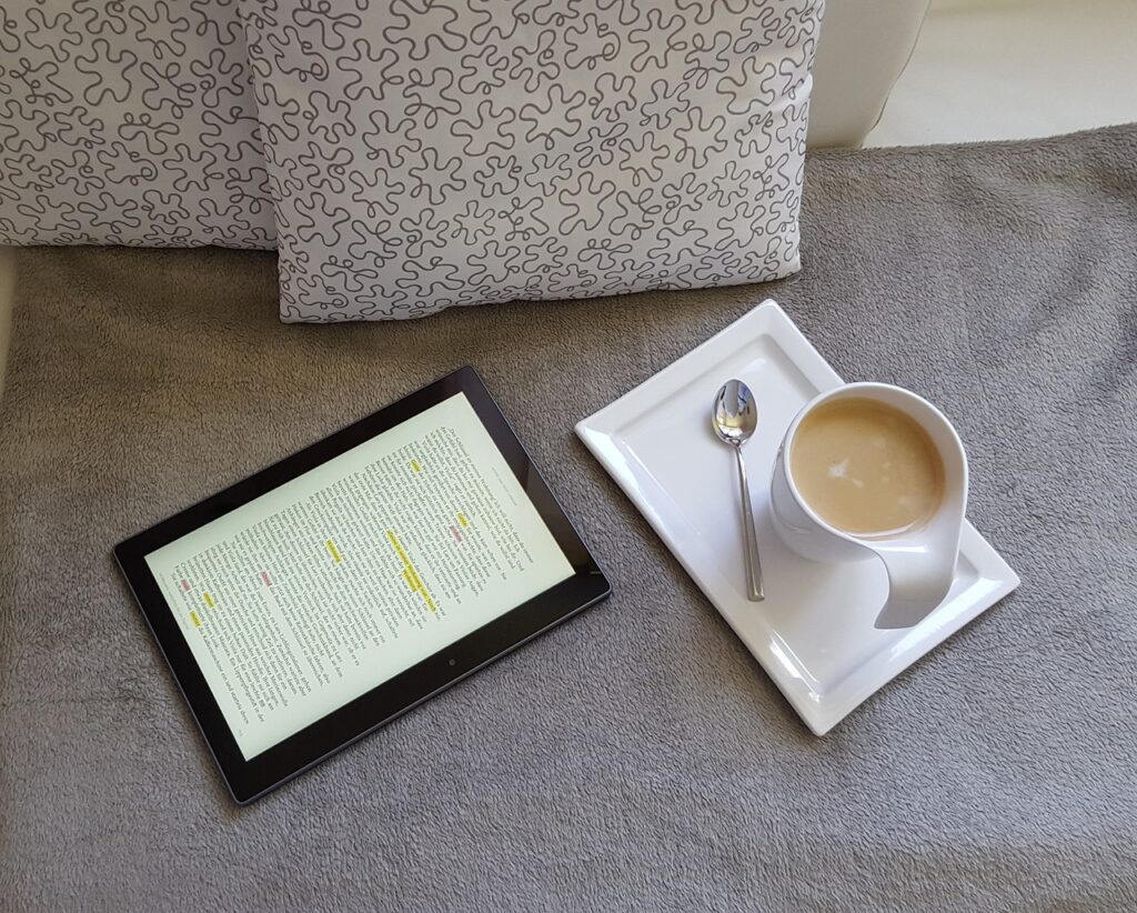 Tablet & Kaffee Bildquelle: Pixabay