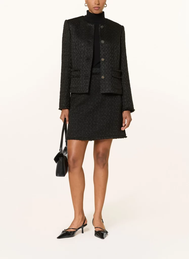 Blazer Damen schwarz – elegantes Tweed-Kostüm mit Rock und Pumps