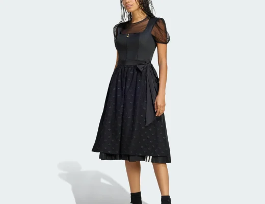 Schwarzes adidas Originals Dirndl 2026 mit Wendeschürze und 3-Streifen