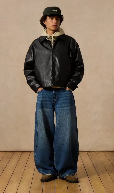 Loom Schwarze Julian Crop-Jacke aus Kunstleder