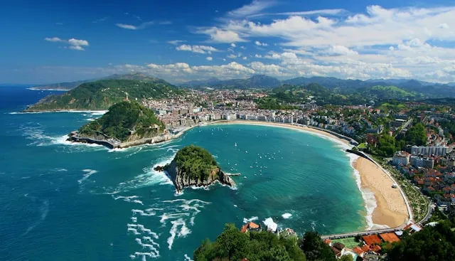 San Sebastián, die Perle des Baskenlands, mit atemberaubendem Blick auf die Playa de la Concha