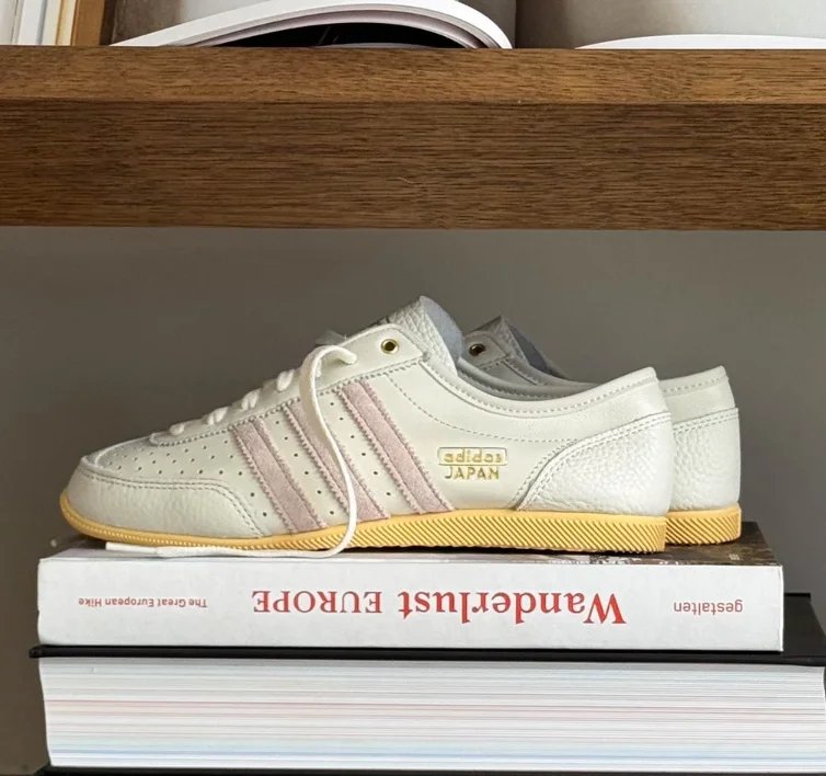 Adidas japan decon w Off White / Blush Pink / Origin Tint