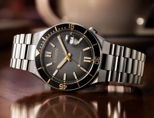 Citizen Tsuyosa Shore Limited Edition 2026 mit schwarzem Zifferblatt, goldfarbenen Akzenten und Edelstahlband