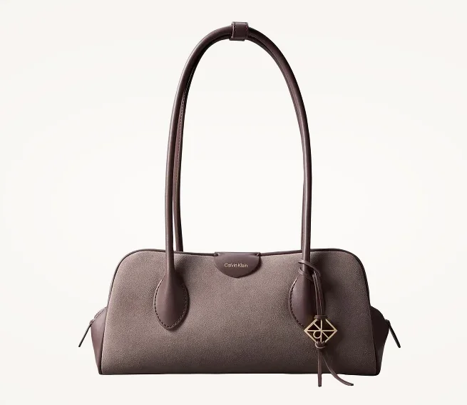 Calvin Klein Schultertasche Leder 30 cm